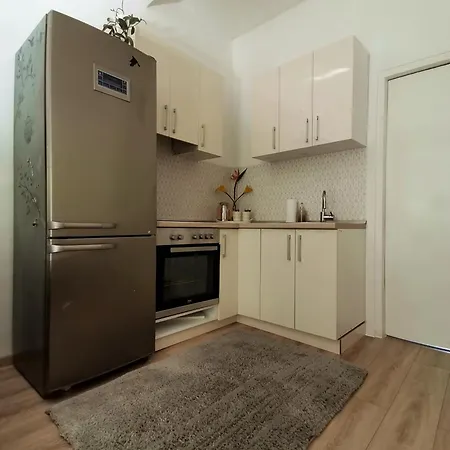 Ella, Cozy One-bedroom Close To Old Bridge In Mostar