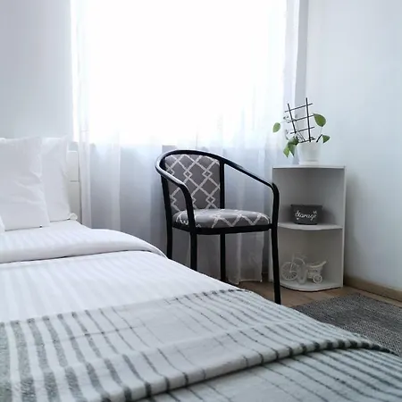 Lejlighed Ella, Cozy One-bedroom Close To Old Bridge In *
