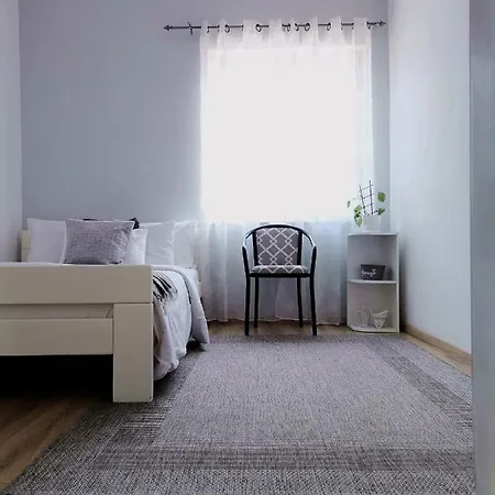 Ella, Cozy One-bedroom Close To Old Bridge In * Mostar